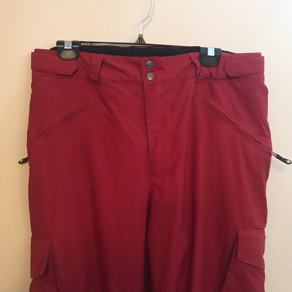 Men’s Snow Pants (Medium) - Picture 5 of 6